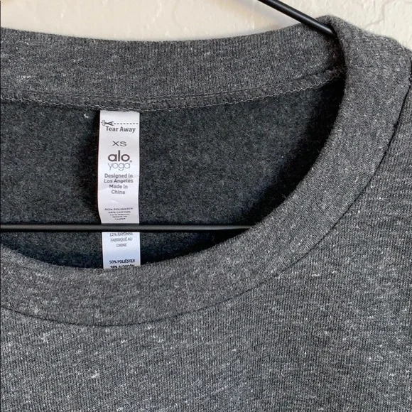 Cropped ALO sweatshirt - Picture 3 of 4